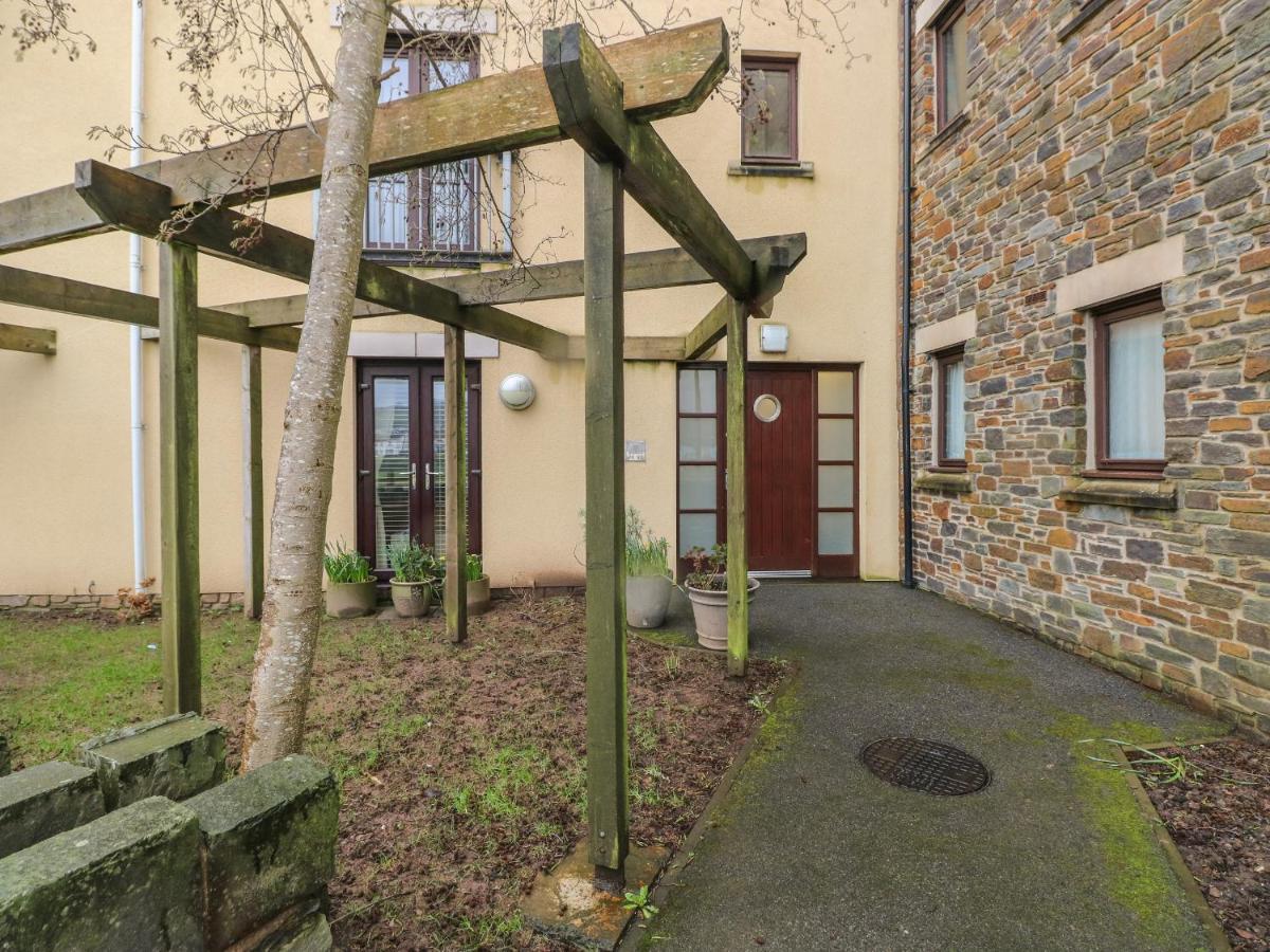 2 Chandlers Yard Burry Port Exterior photo